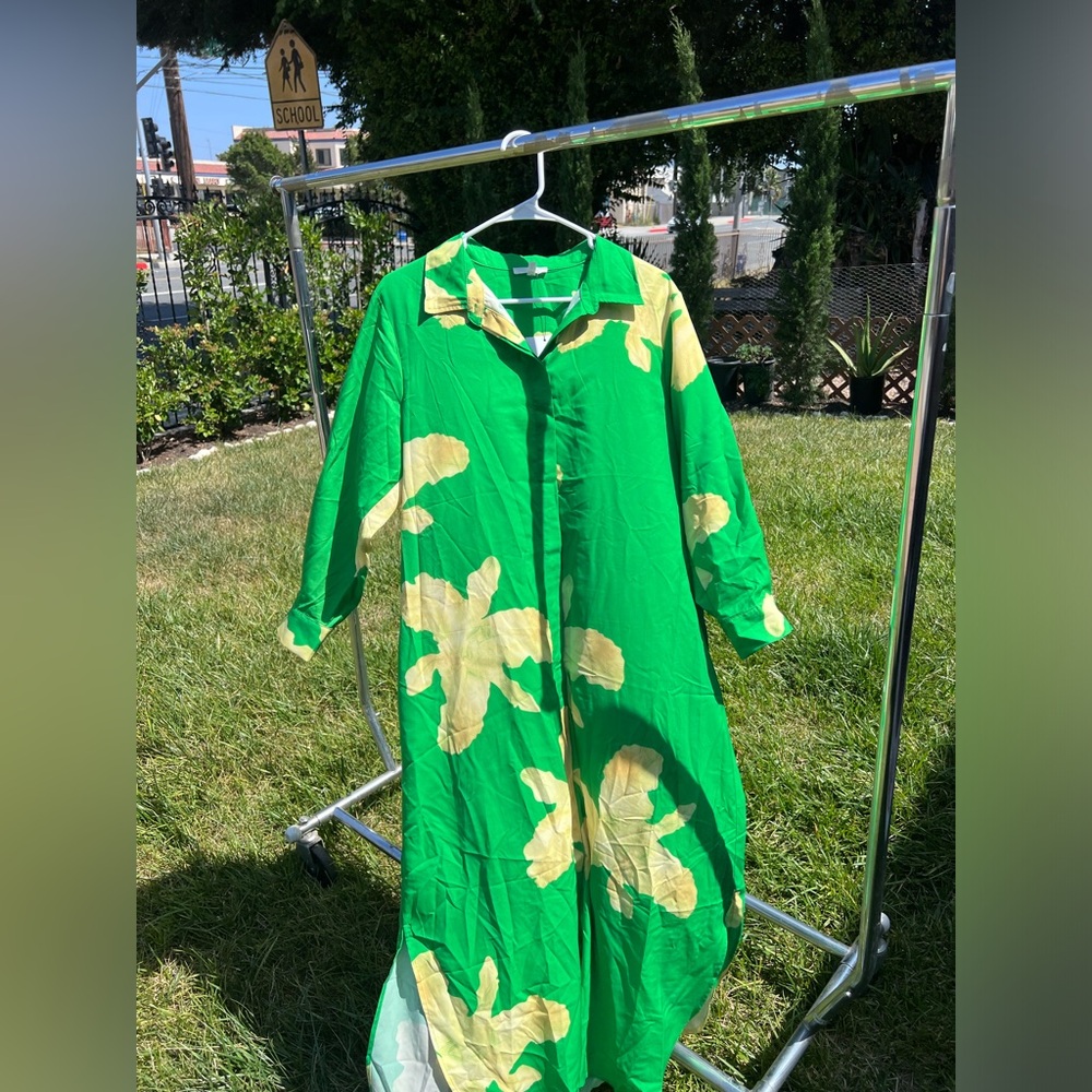 Joh Apparel 🔥Sample Sale. Size: M